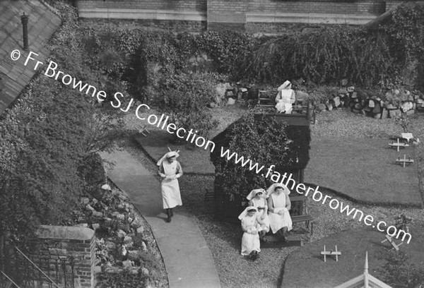 ST VINCENTS NURSES ON RETREAT 1938